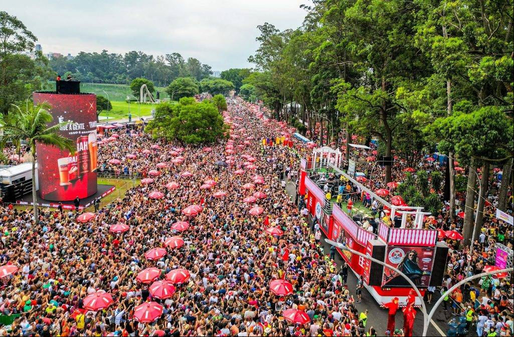 Carnaval de São Paulo injetou R$ 6,7 bilhões na economia