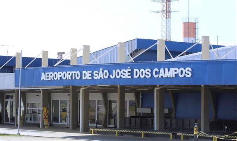 Drones fecham Guarulhos e voos são desviados para SJK Airport
